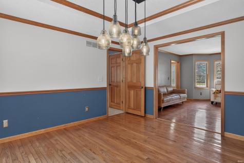 7107 Pine Lake Road Fort Wayne IN 46814