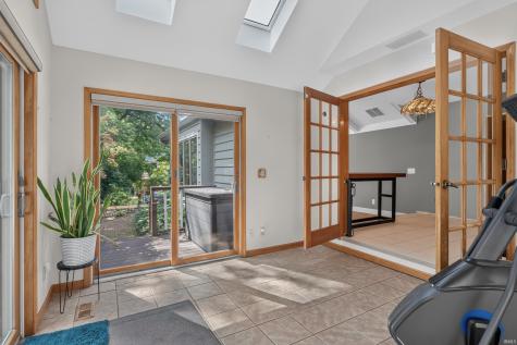 7107 Pine Lake Road Fort Wayne IN 46814