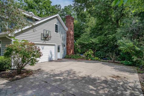 7107 Pine Lake Road Fort Wayne IN 46814