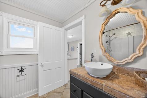 702 W Association Street Ellettsville IN 47429