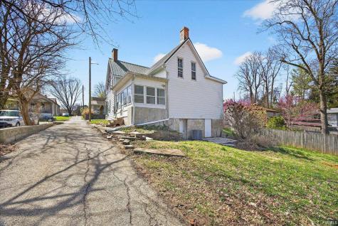 702 W Association Street Ellettsville IN 47429