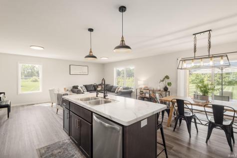 54895 Moonfish Court Middlebury IN 46540