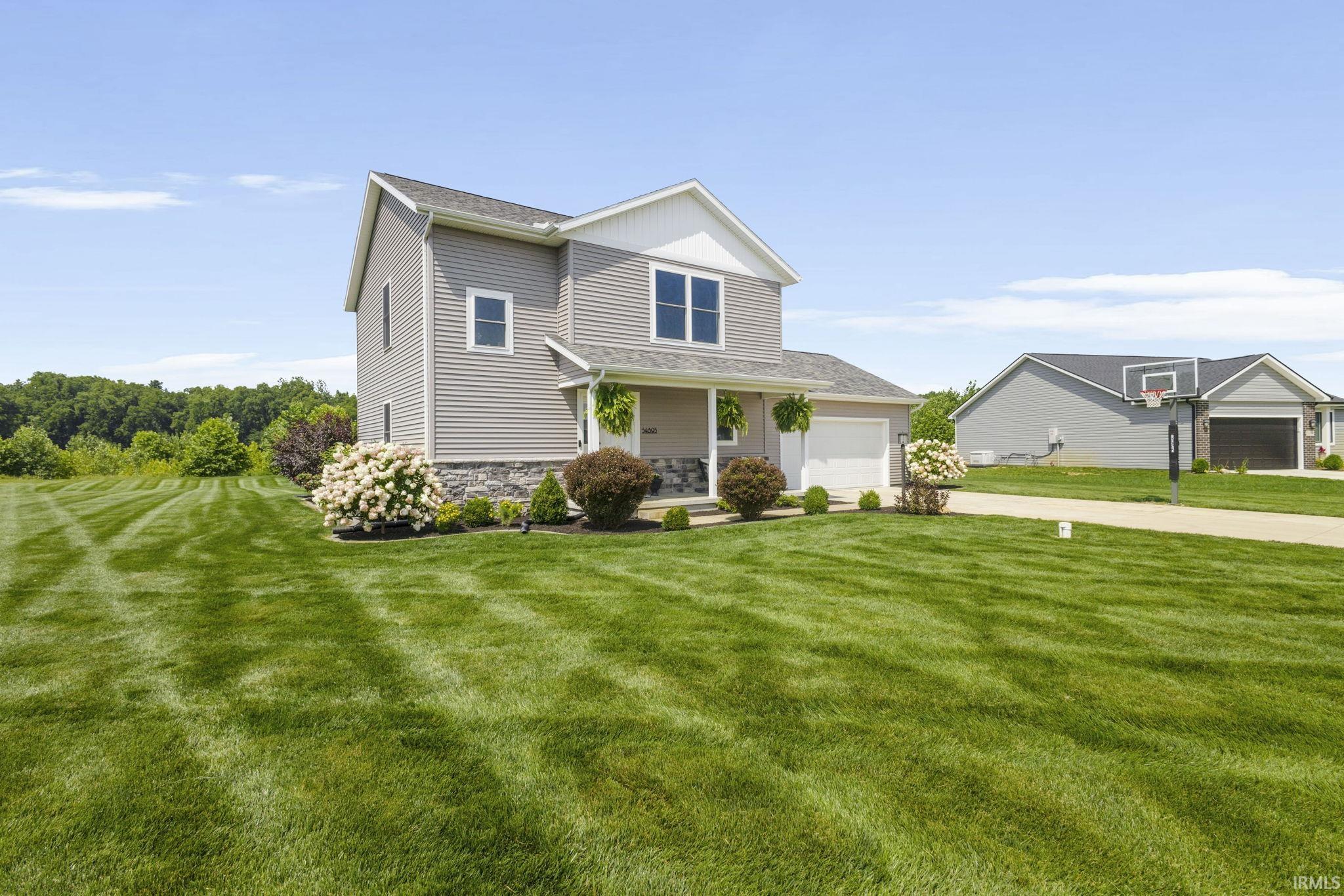54895 Moonfish Court Middlebury IN 46540