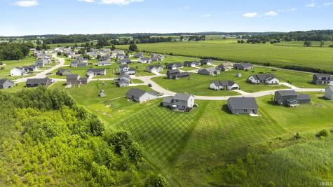 54895 Moonfish Court Middlebury IN 46540