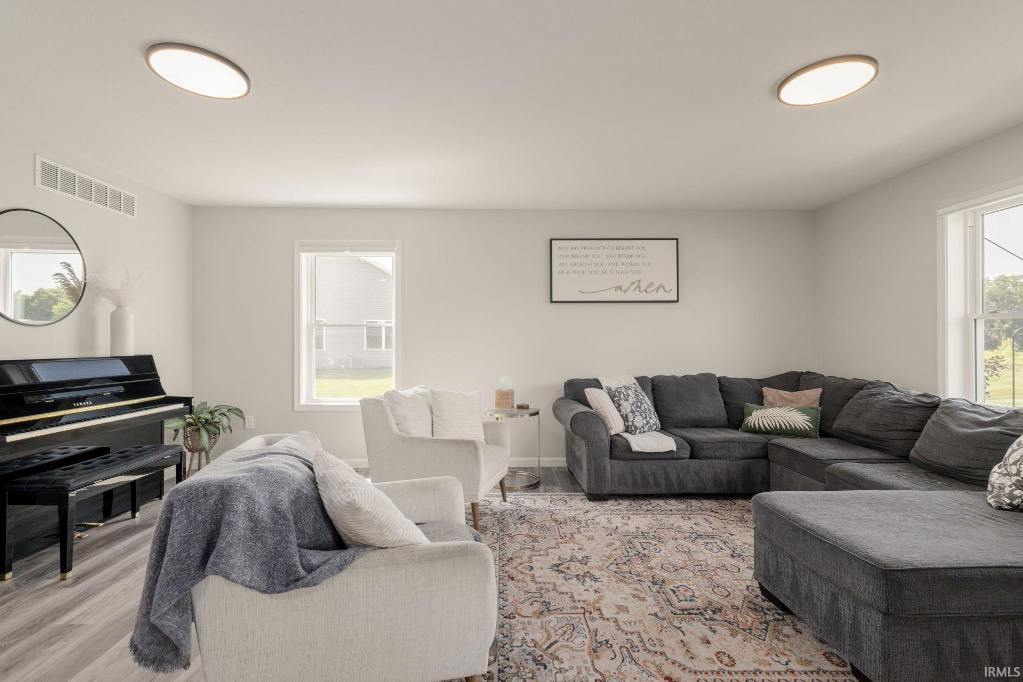 54895 Moonfish Court Middlebury IN 46540