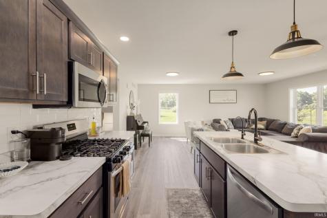 54895 Moonfish Court Middlebury IN 46540