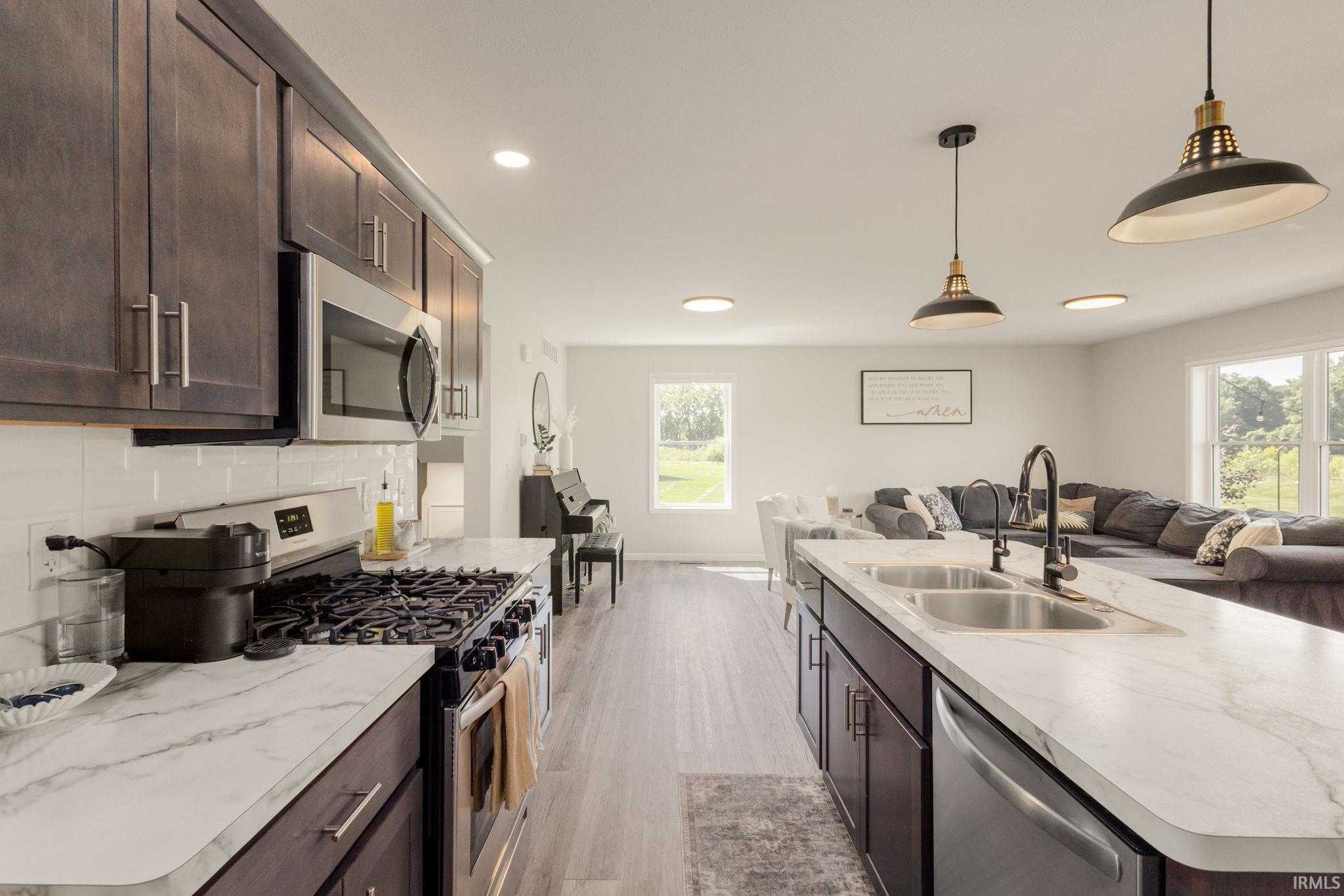 54895 Moonfish Court Middlebury IN 46540