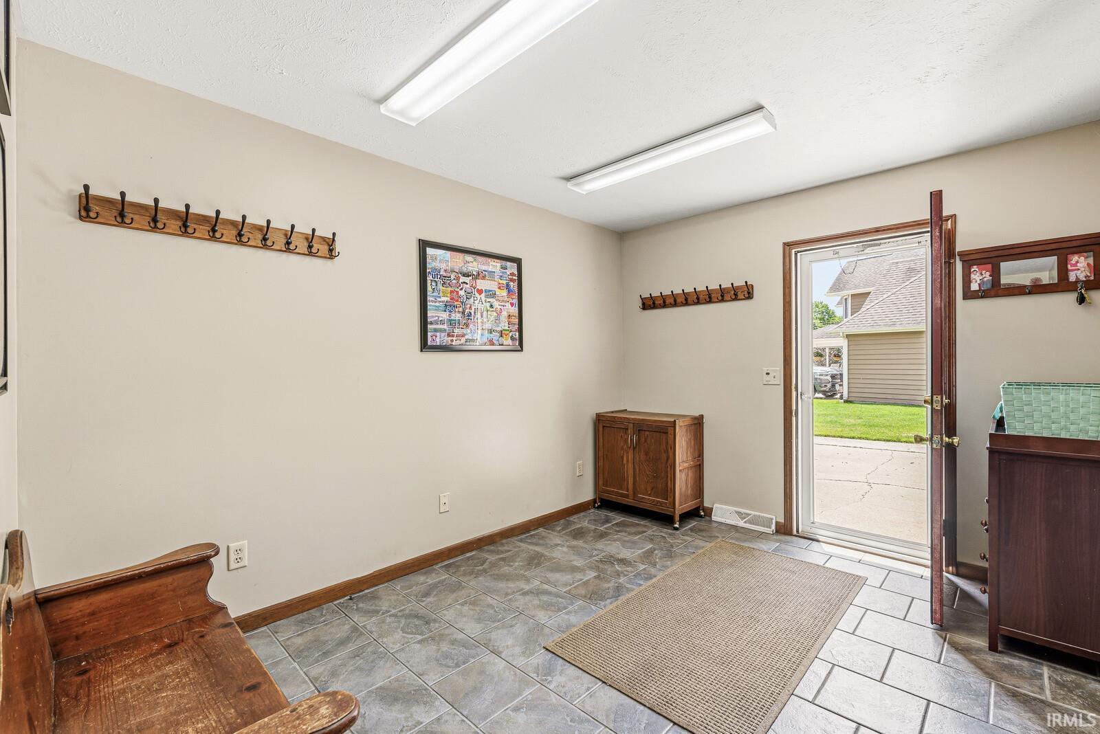 60955 Whispering Hills Drive South Bend IN 46614