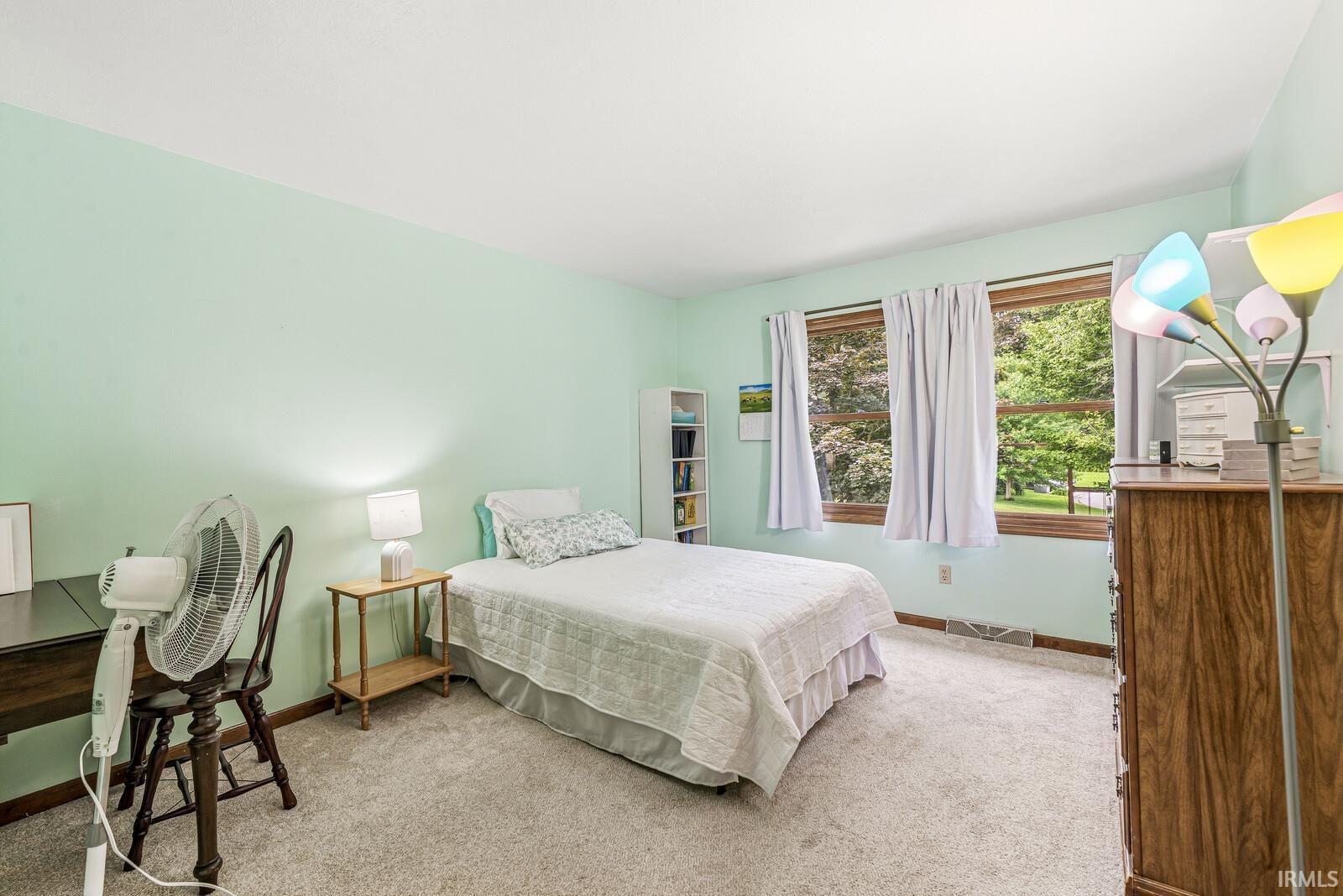 60955 Whispering Hills Drive South Bend IN 46614