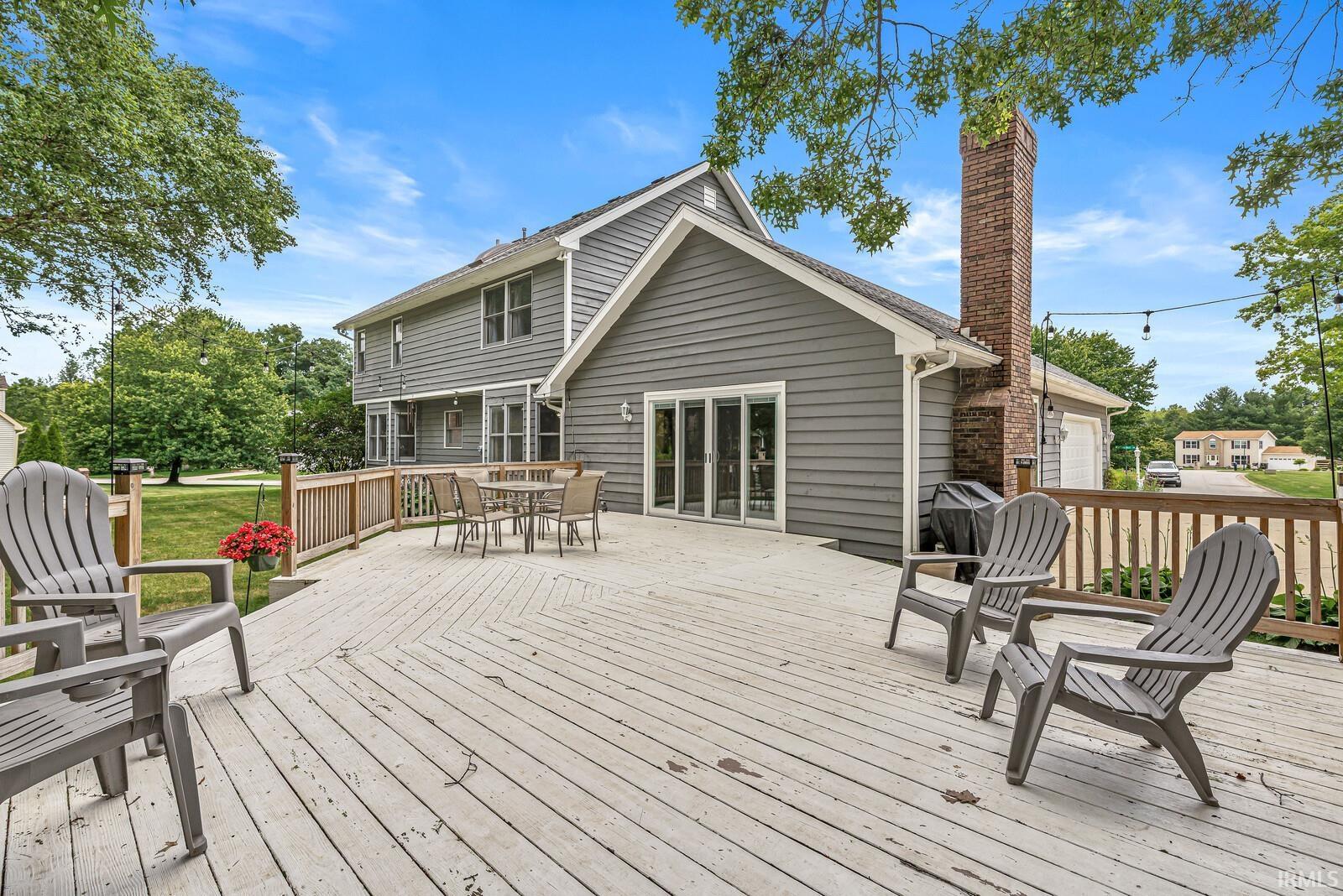 60955 Whispering Hills Drive South Bend IN 46614