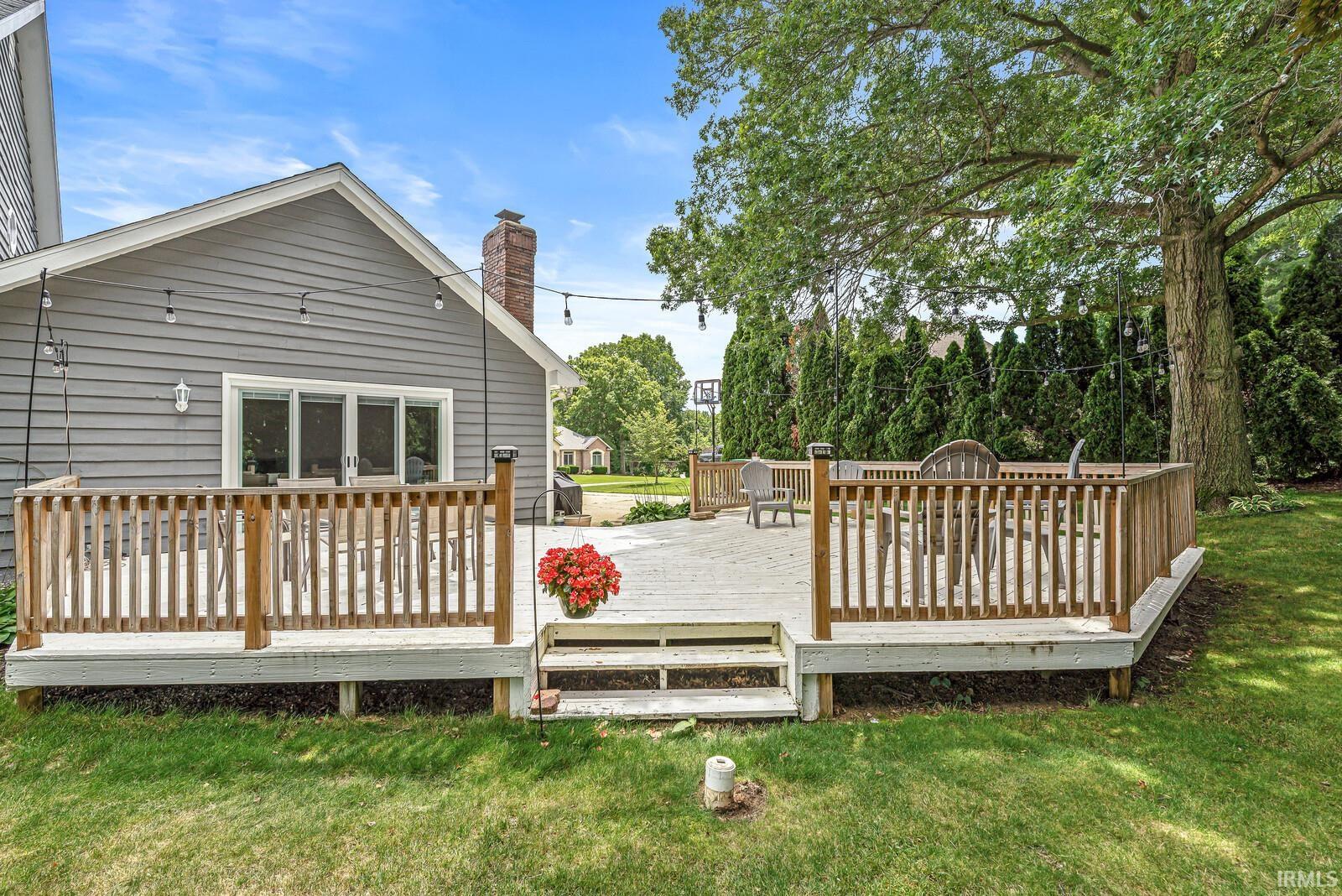 60955 Whispering Hills Drive South Bend IN 46614