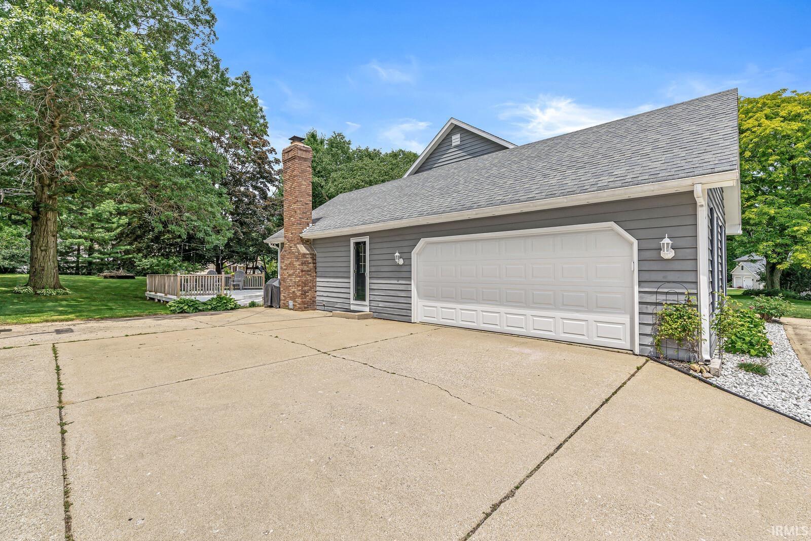 60955 Whispering Hills Drive South Bend IN 46614