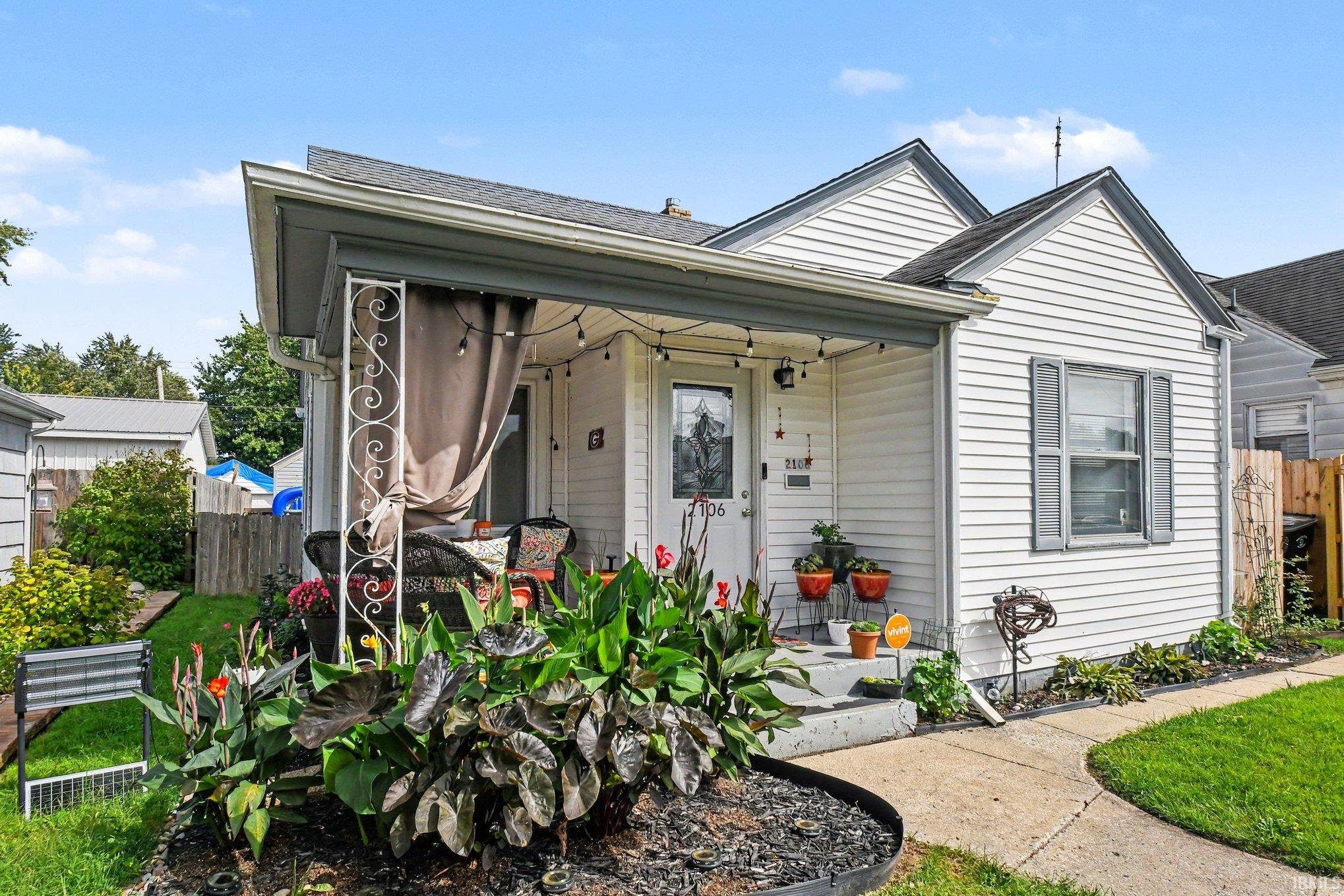 2106 Berkley Place South Bend IN 46616
