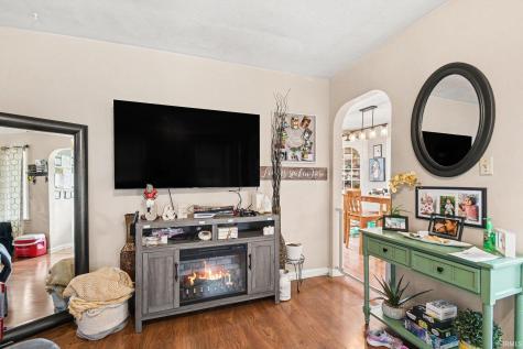 2106 Berkley Place South Bend IN 46616