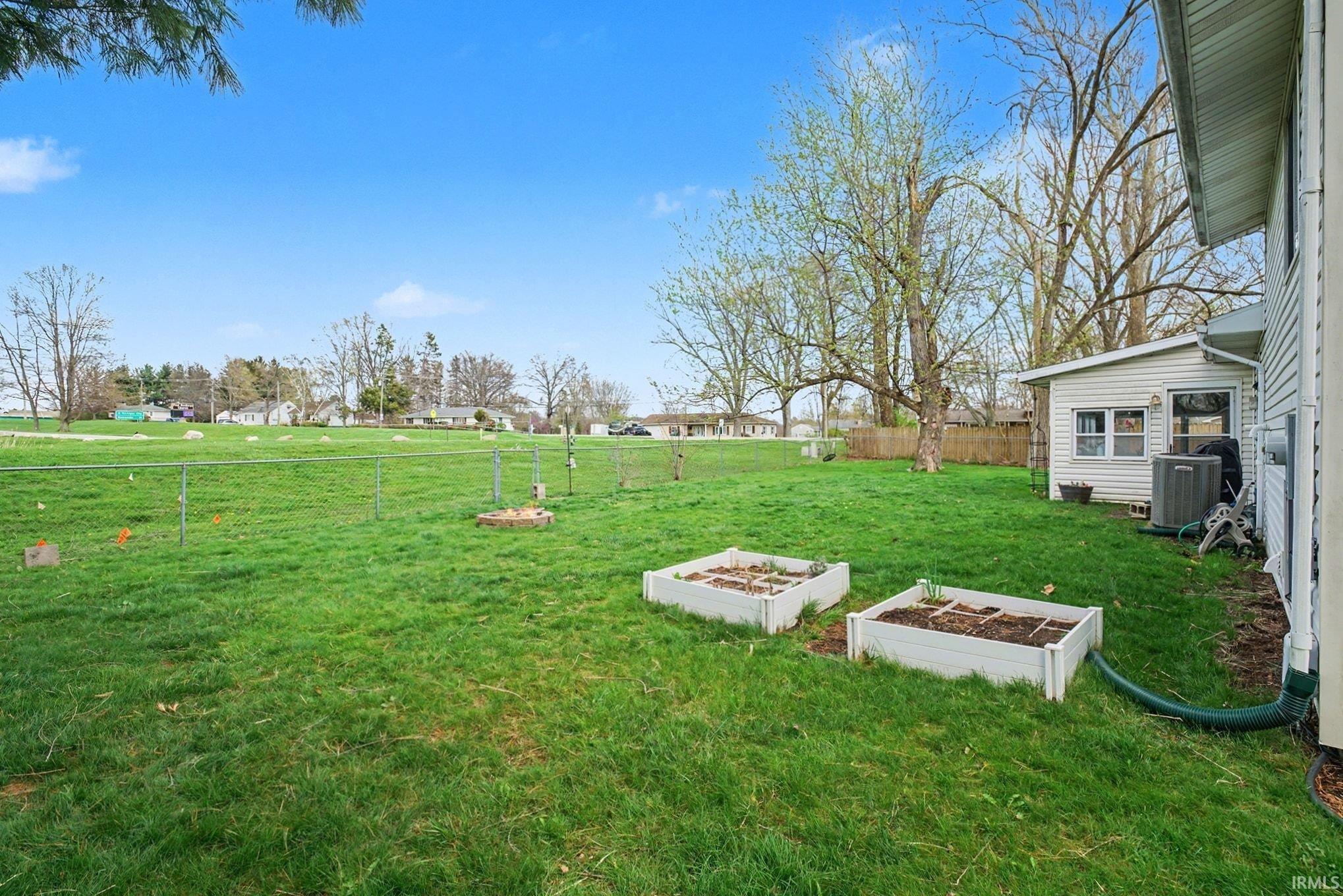 2035 Carrbridge Court South Bend IN 46614