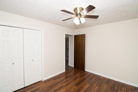 10300 S Eastgate Drive Mount Vernon IN 47620
