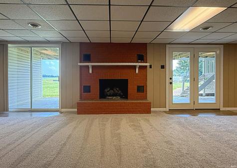 12345 Scenic Circle Loogootee IN 47553