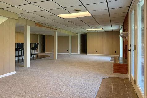 12345 Scenic Circle Loogootee IN 47553