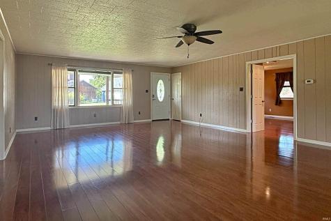 12345 Scenic Circle Loogootee IN 47553