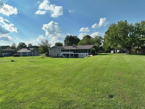 12345 Scenic Circle Loogootee IN 47553