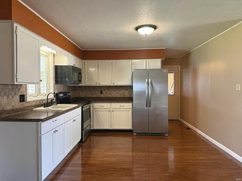 12345 Scenic Circle Loogootee IN 47553