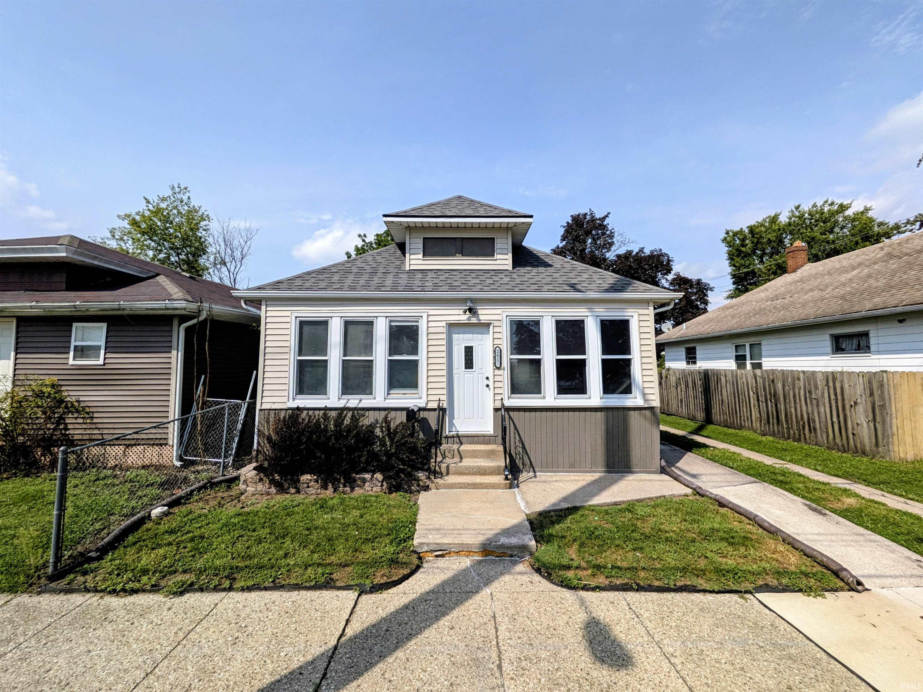 2617 Dunham Street South Bend IN 46619