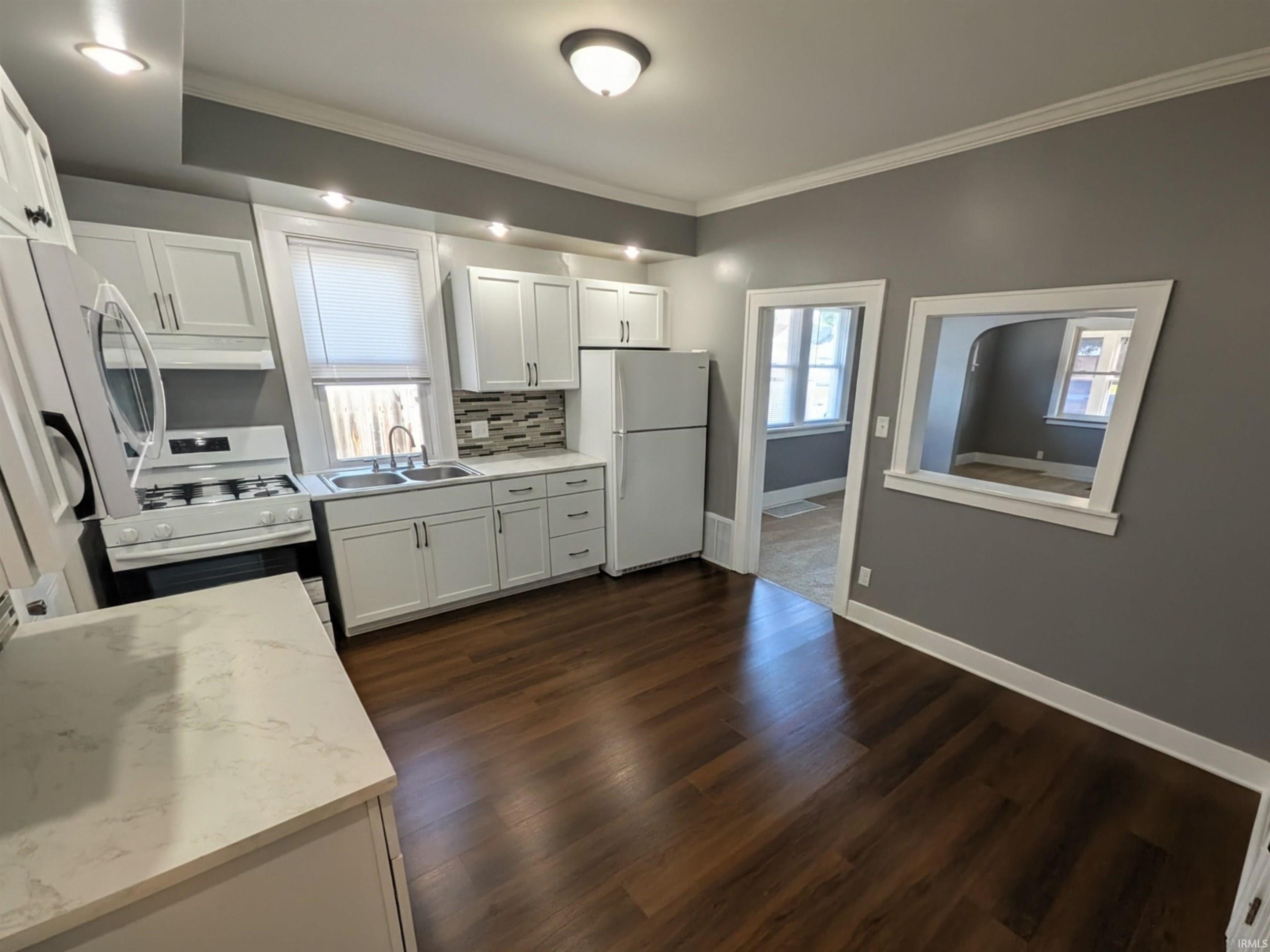 2617 Dunham Street South Bend IN 46619
