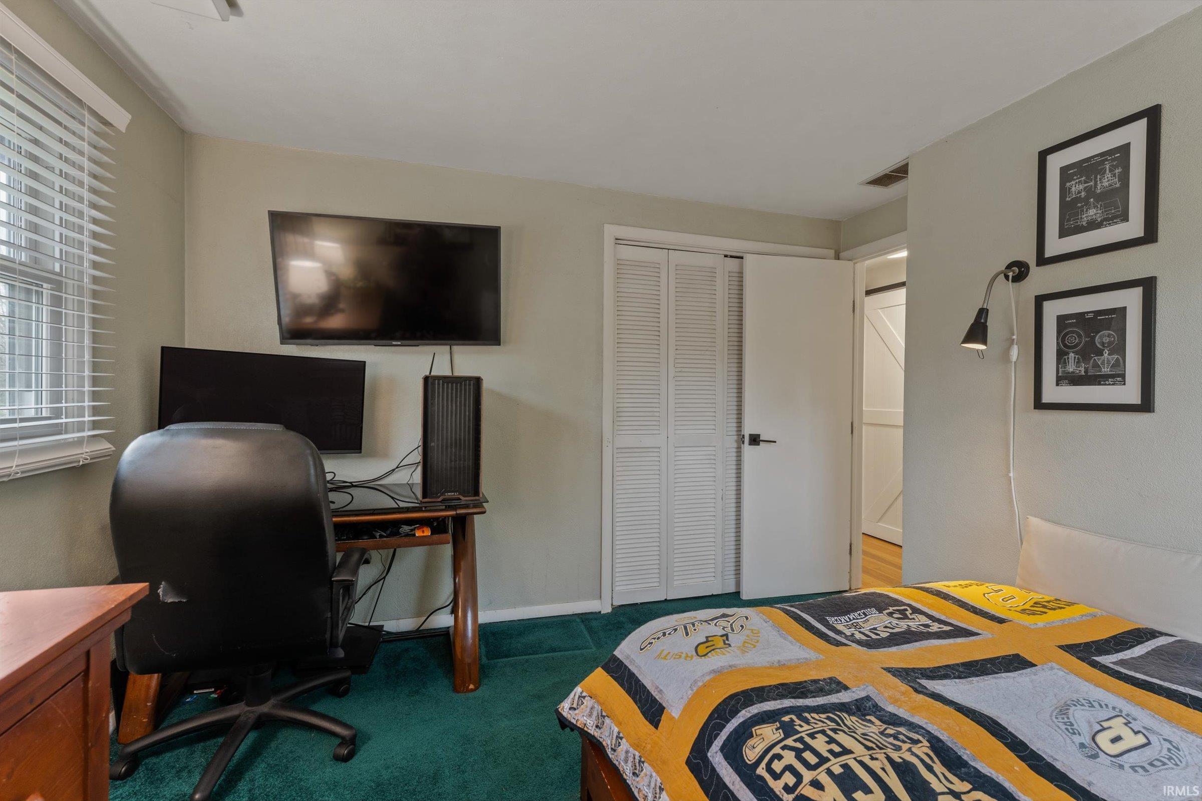 21348 Elkton Drive South Bend IN 46628