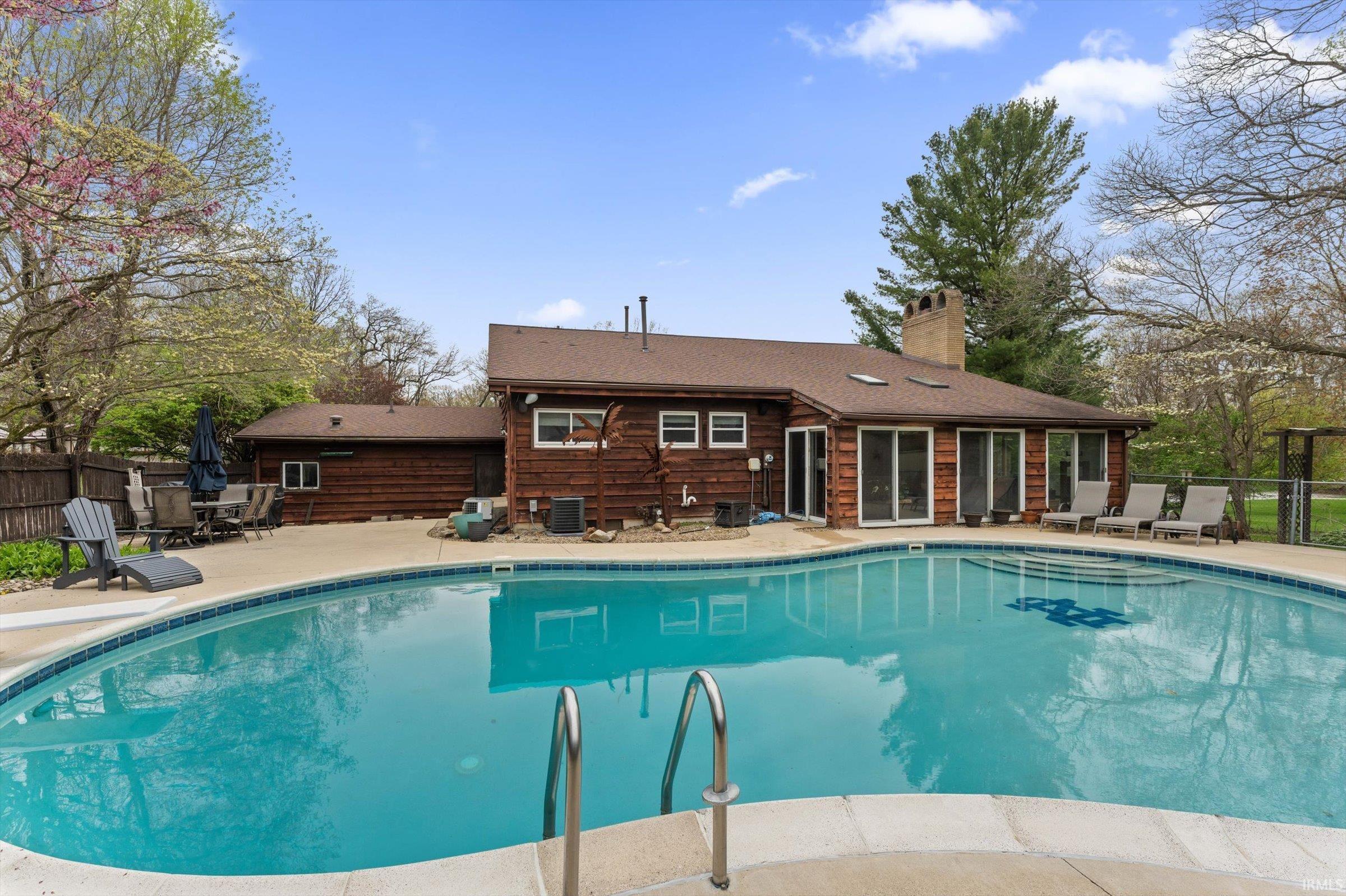 21348 Elkton Drive South Bend IN 46628