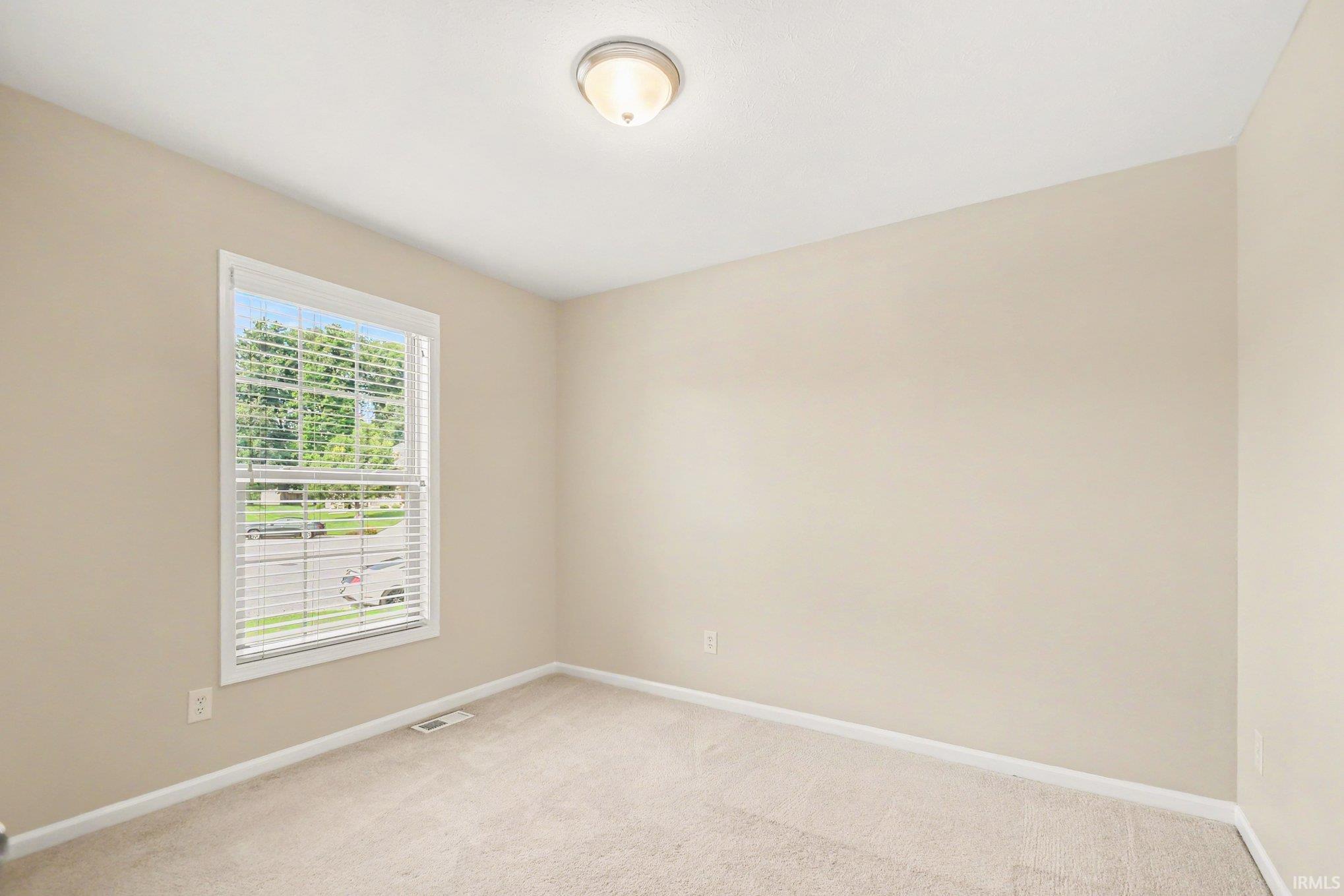 25615 Serenity Drive South Bend IN 46628
