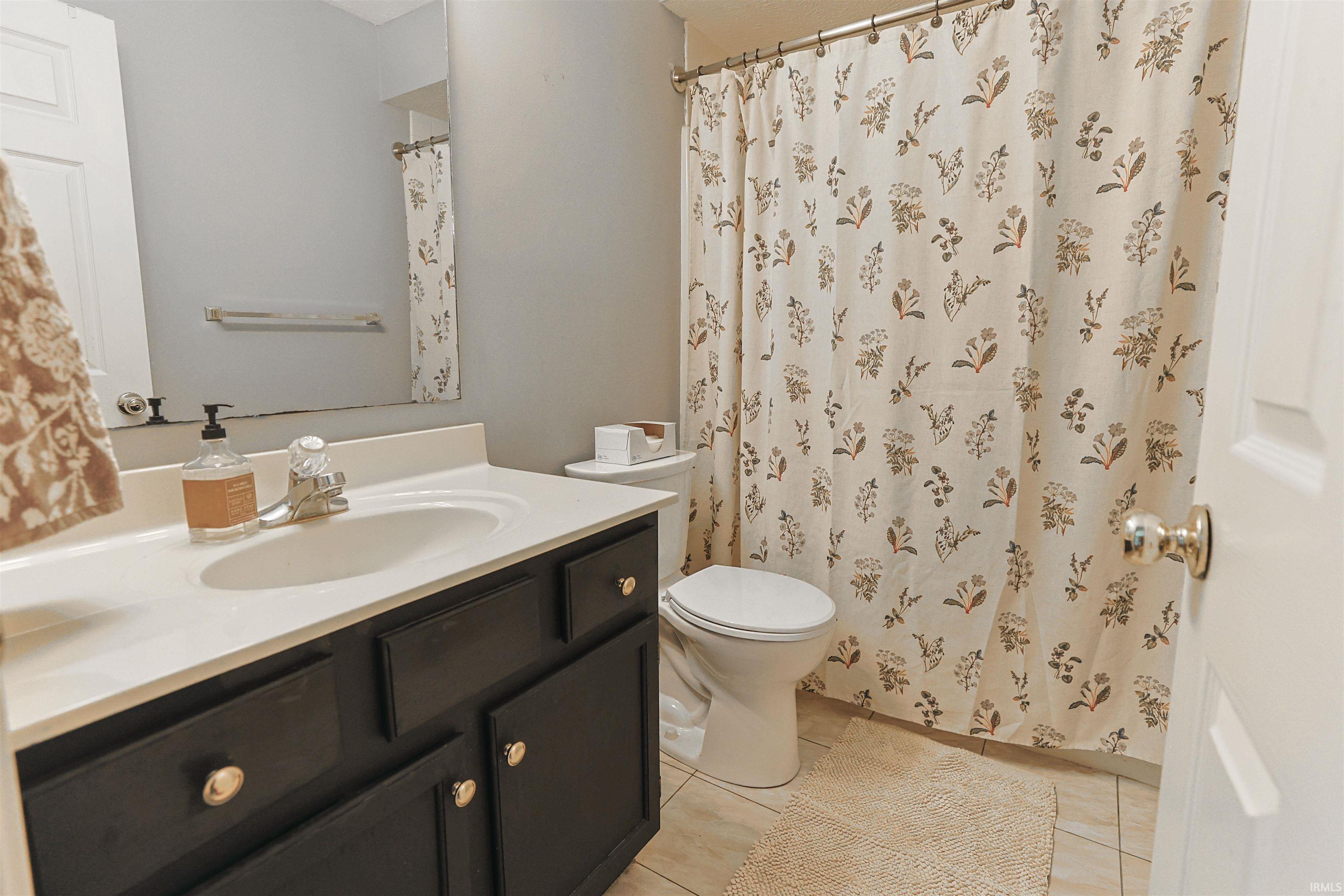 50769 Bromley Drive Granger IN 46530