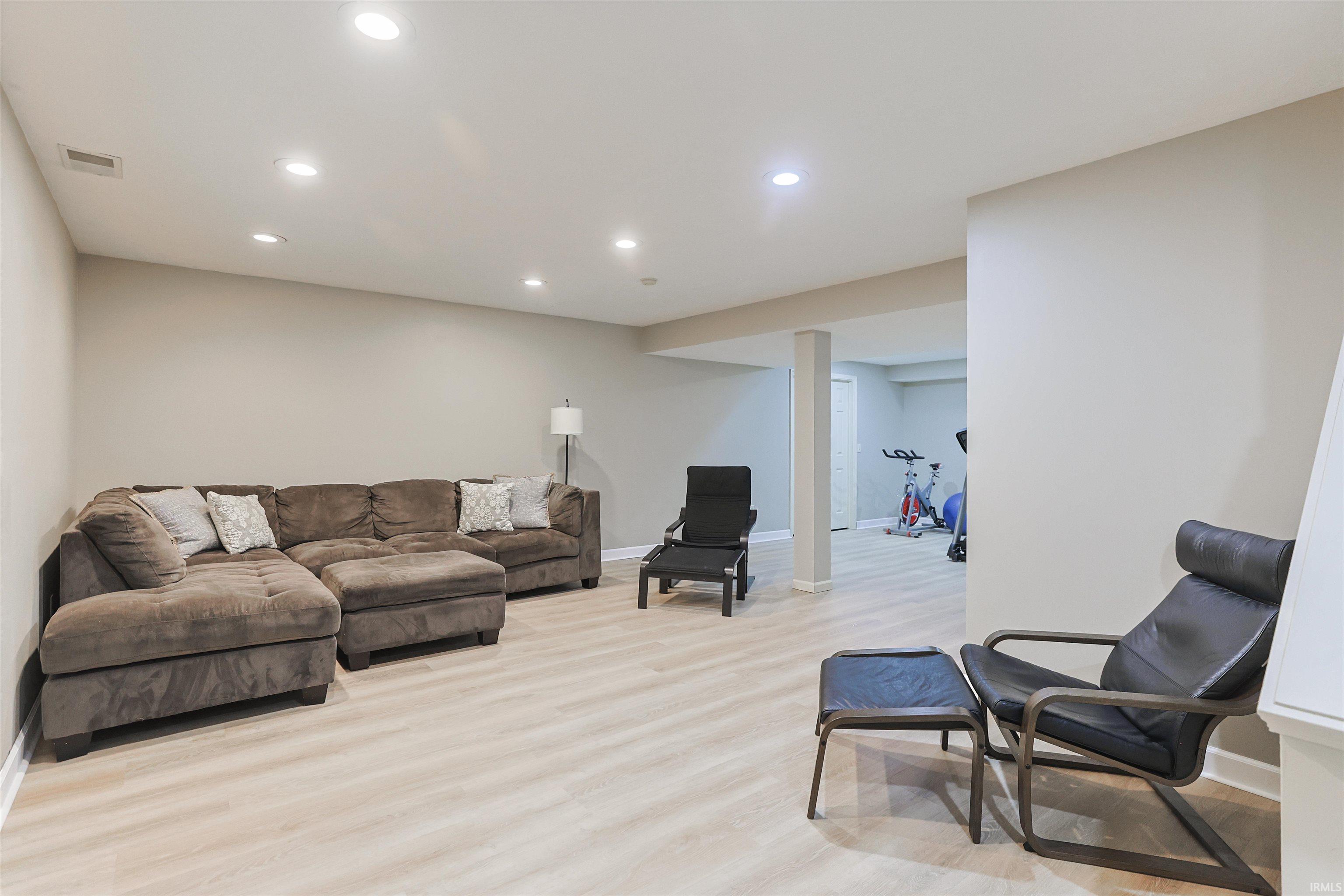 50769 Bromley Drive Granger IN 46530