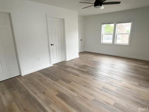 1217 S Shipley Street Muncie IN 47302
