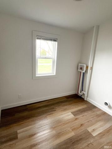 1217 S Shipley Street Muncie IN 47302