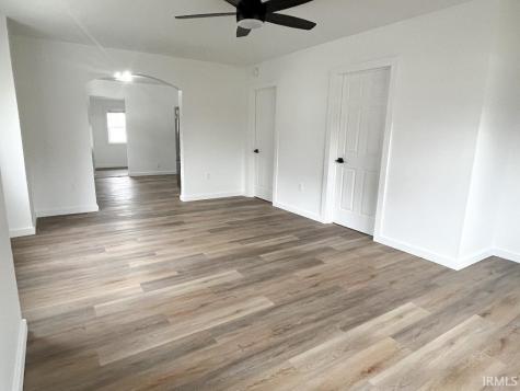 1217 S Shipley Street Muncie IN 47302
