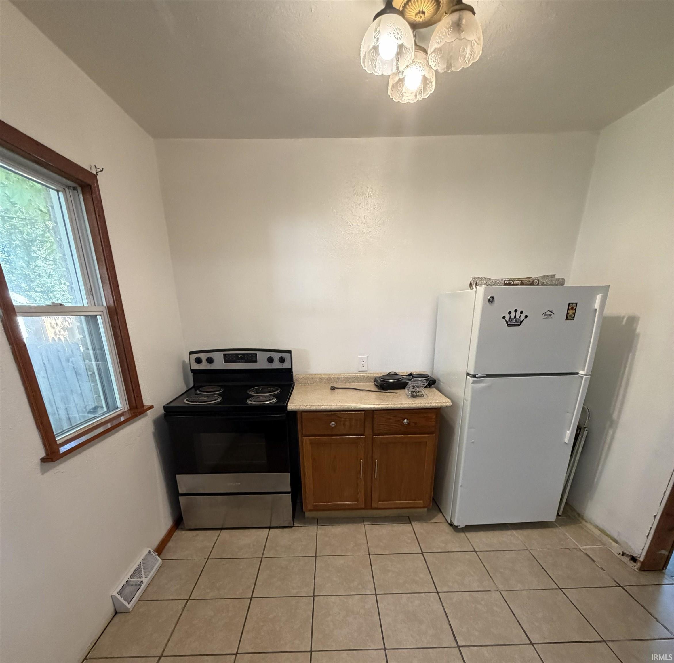 1326 N Johnson Street South Bend IN 46628