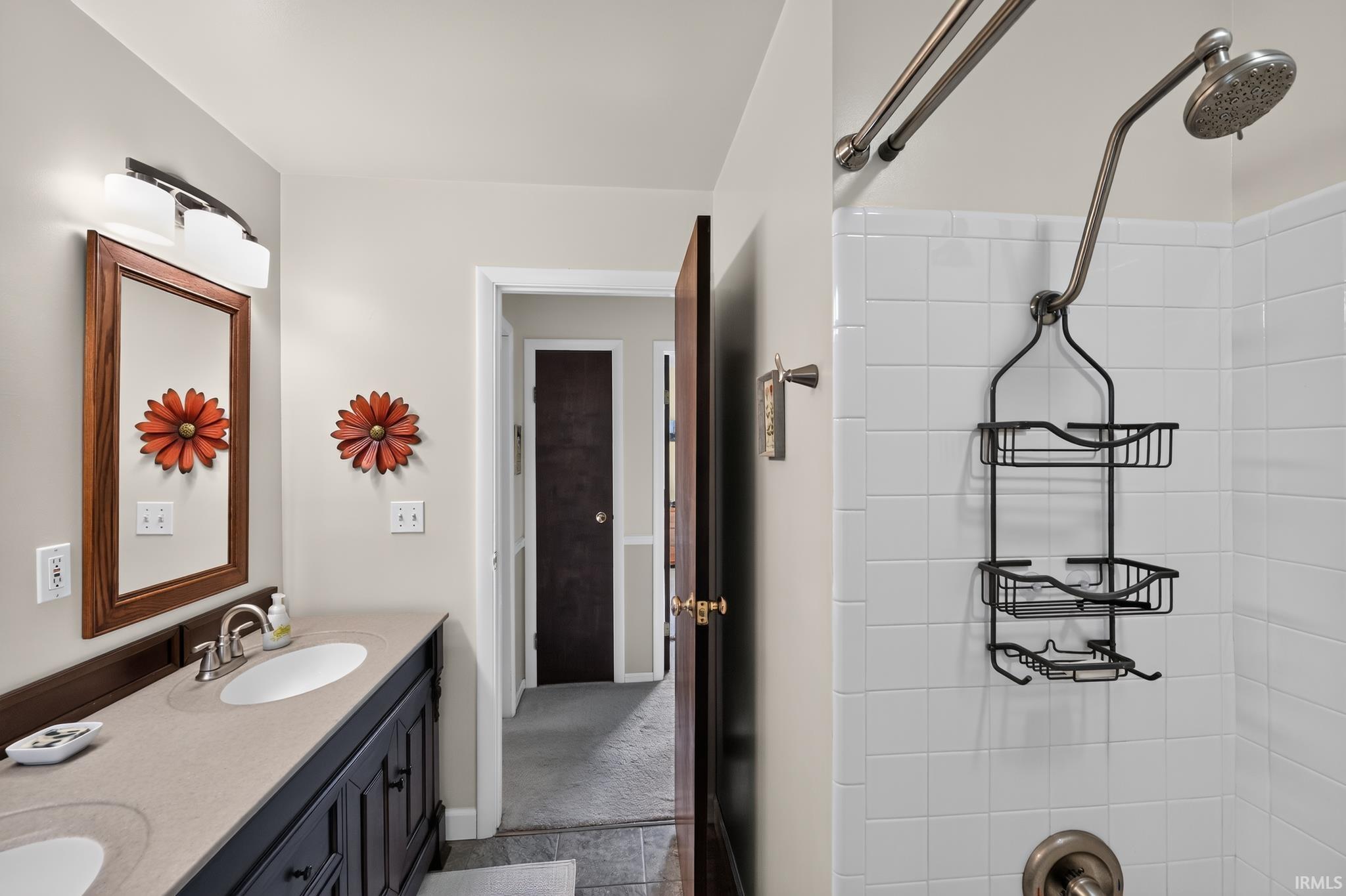 62277 Poppy Road South Bend IN 46614