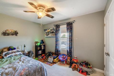 1558 Fox Run Court Spencer IN 47460