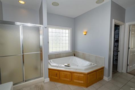 8065 S Westfield Trail Columbia City IN 46725
