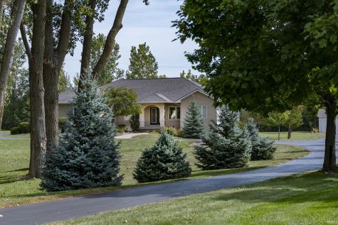 8065 S Westfield Trail Columbia City IN 46725