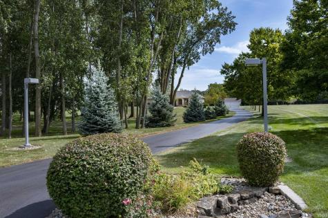 8065 S Westfield Trail Columbia City IN 46725