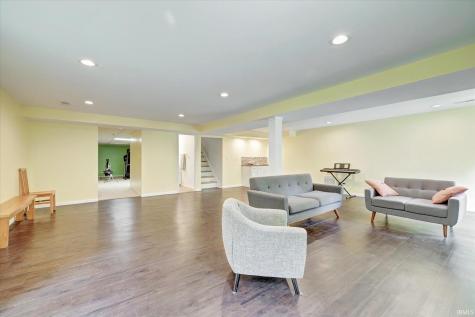 4821 N Shelburne Drive Bloomington IN 47404