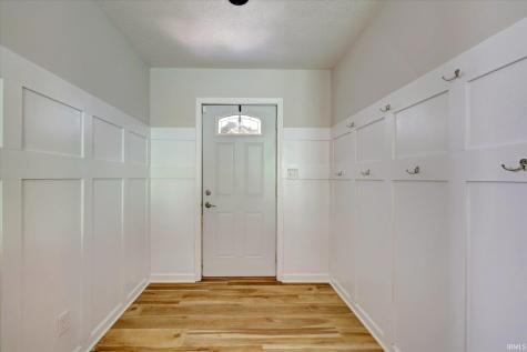 4821 N Shelburne Drive Bloomington IN 47404