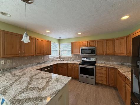 324 Plateau Drive Lafayette IN 47909