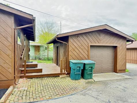 509 N Waldemere Road Muncie IN 47303