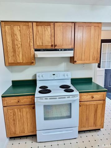 509 N Waldemere Road Muncie IN 47303