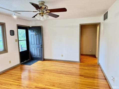 509 N Waldemere Road Muncie IN 47303