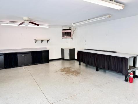 509 N Waldemere Road Muncie IN 47303