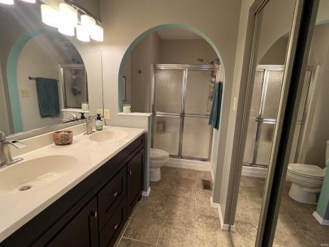2112 S Bent Tree Drive Bloomington IN 47401