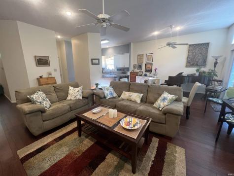 2112 S Bent Tree Drive Bloomington IN 47401